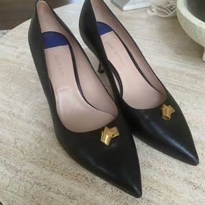 Stuart Weizmann size 9.5 M. Excellent condition. hardly worn. 3” heel